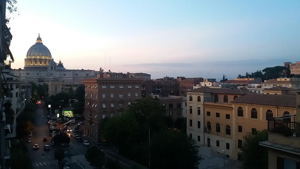 Bed and Breakfast S. Pietro Terrace à Rome Extérieur photo
